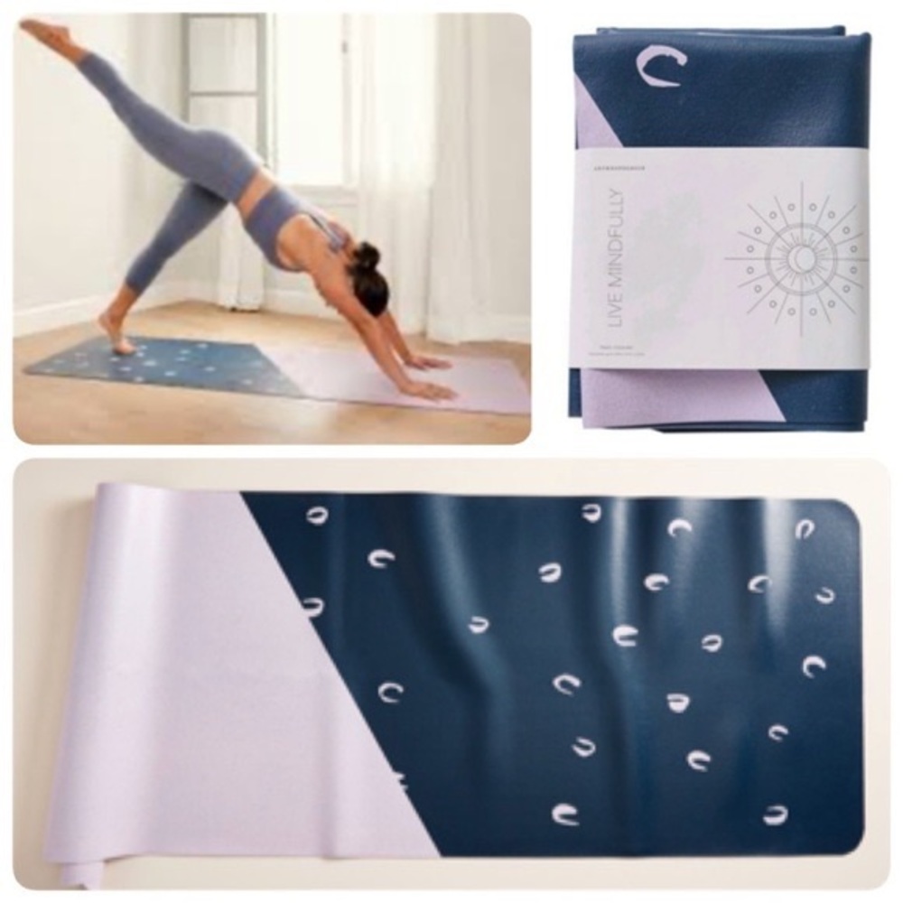 ✨HOST PICK!!!✨🌸 Anthropologie Travel Yoga Mat 🌸